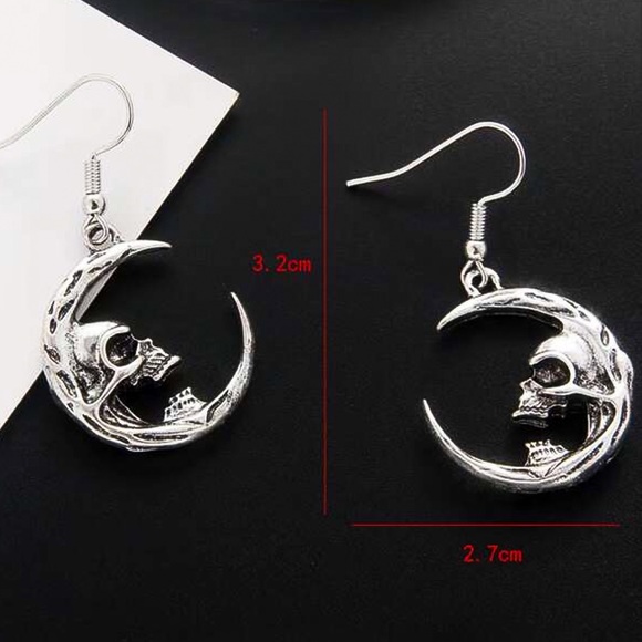 Any 4/$25! Silver Angry Crescent Moon Drop Earrings - Picture 4 of 6